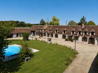  Maison à vendre 303 m²