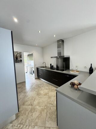  Maison � vendre 6 pi�ces 206 m�