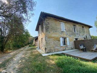  Immeuble à vendre 6 pièces 155 m² Arveyres