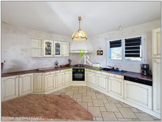  Maison  vendre 5 pices 119 m