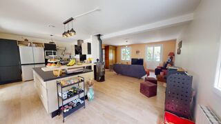  Maison  vendre 8 pices 280 m