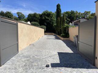  Maison  vendre 6 pices 240 m