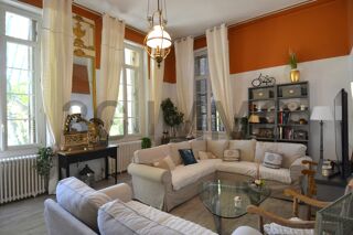  Proprit/chteau  vendre 15 + pices 1200 m