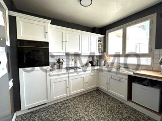  Appartement  vendre 4 pices 76 m