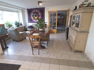  Maison � vendre 6 pi�ces 190 m� Guiscriff