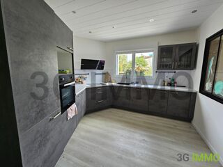  Maison � vendre 4 pi�ces 200 m�
