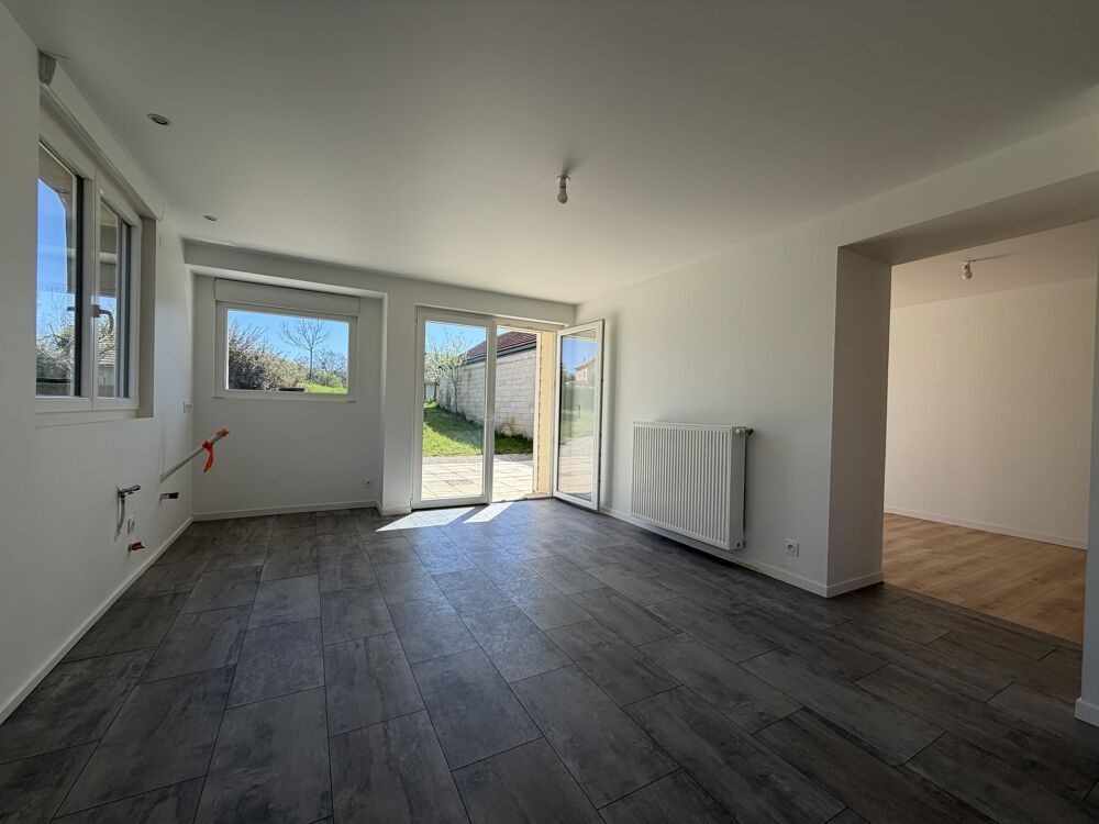 Vente Maison Maison et grand terrain 7 pièces Saint-hilaire