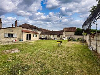  Maison  vendre 7 pices 