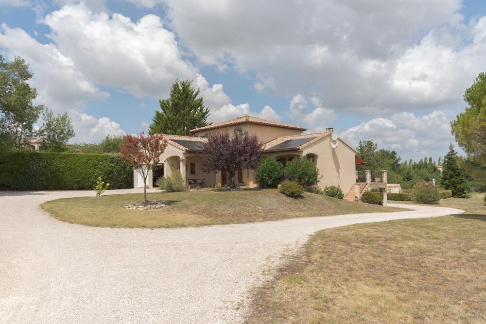 Vente Maison Villa 7 pièces Castelnau-montratier