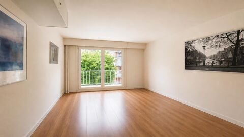   Vente murs pro  à Paris 