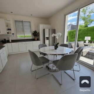  Maison � vendre 7 pi�ces 208 m�