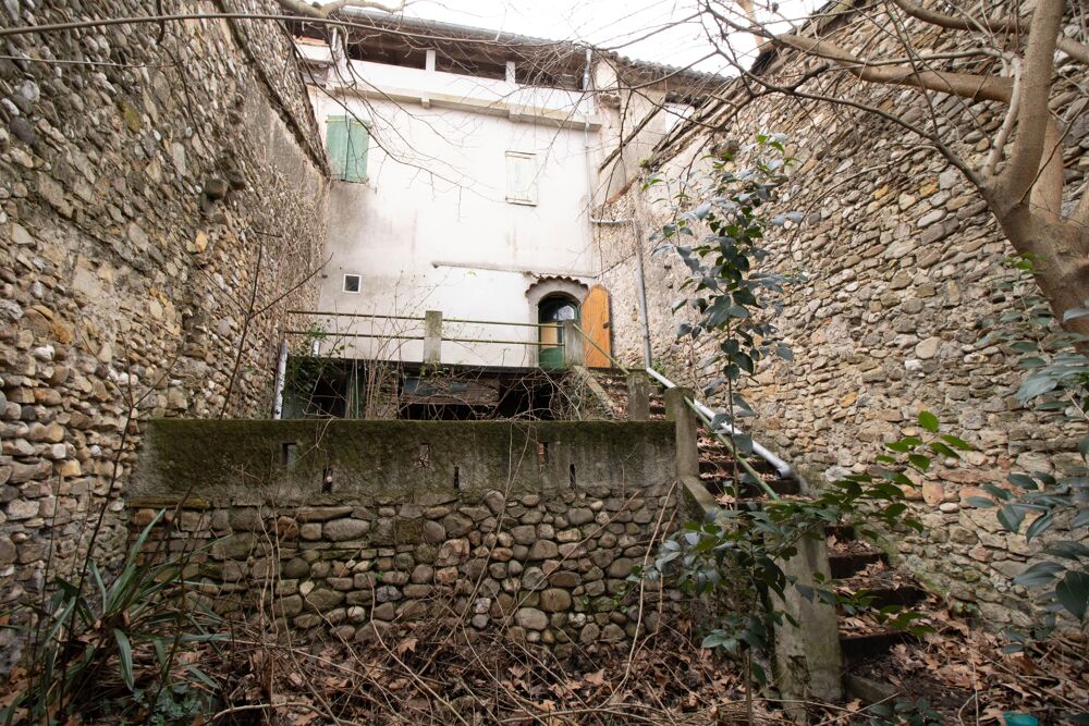 Vente Maison Maison de village 7 pièces Lézan