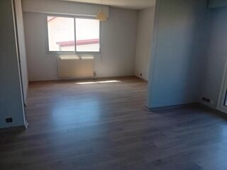  Appartement à vendre 4 pièces 77 m²