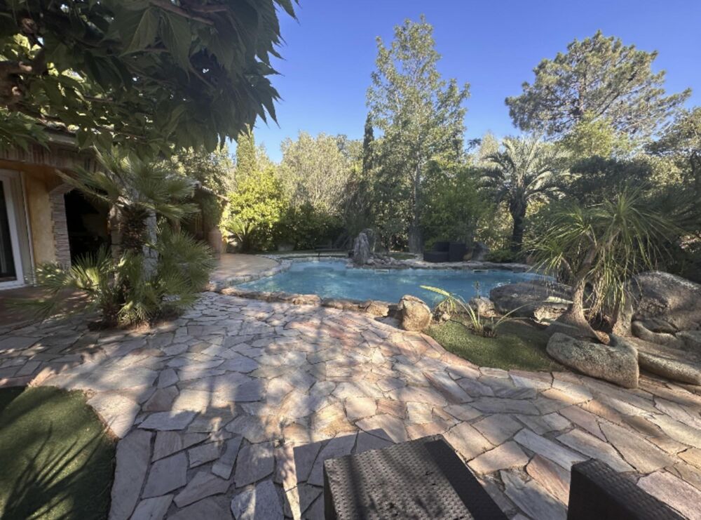 à vendre  Maison Porto-Vecchio (20137)