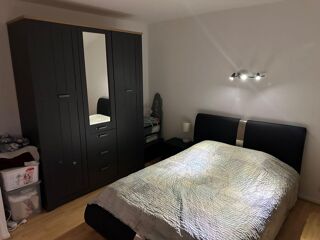  Appartement à louer 3 pièces 77 m²