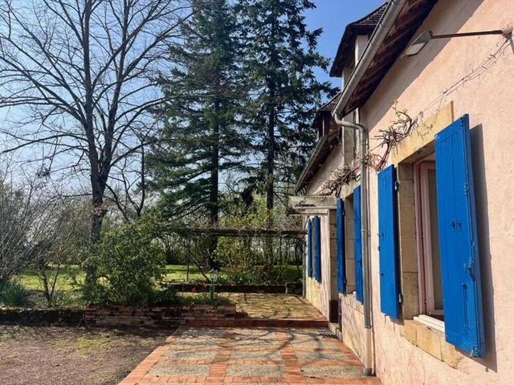 Maison avec dépendance 9 pièces