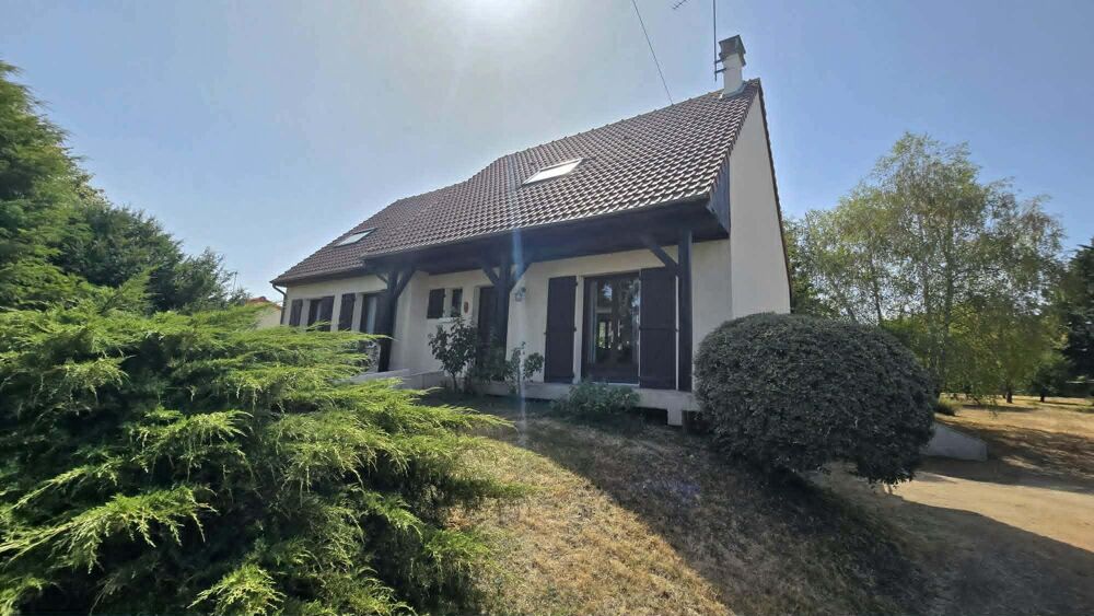 Vente Maison Maison 8 pièces Naintré