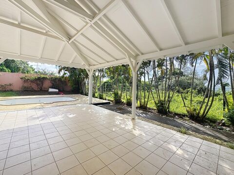  Maison  louer 6 pices 189 m Baie-mahault