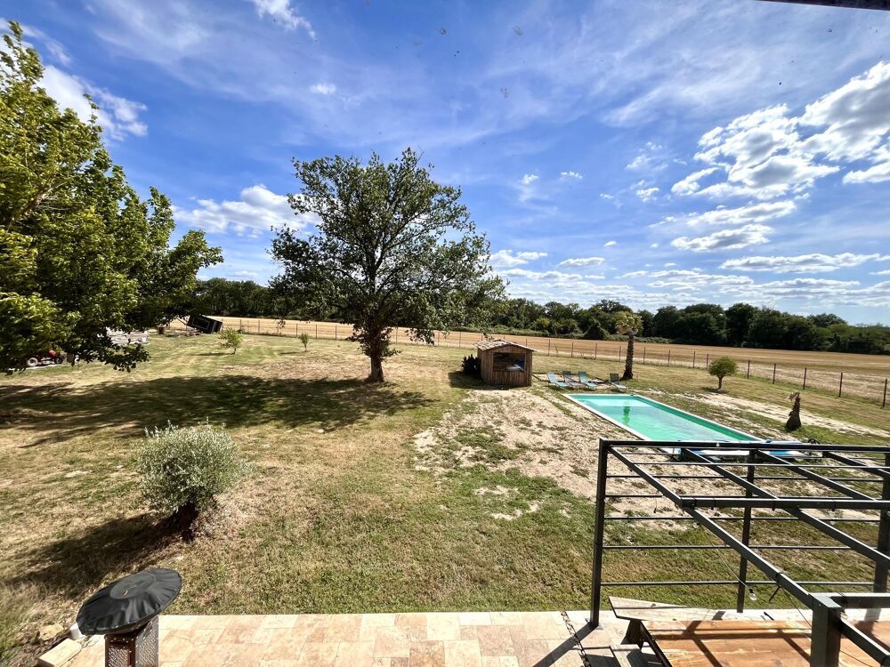 à vendre  Maison Auros (33124)