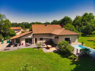  Maison à vendre 5 pièces 214 m²