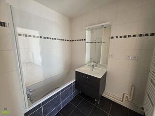  Appartement  vendre 2 pices 45 m