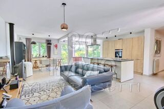  Maison � vendre 5 pi�ces 1365 m�