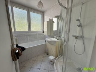  Appartement  vendre 4 pices 85 m