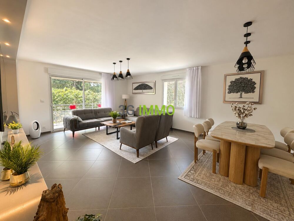 Vente Maison Maison 7 pièces Poncin