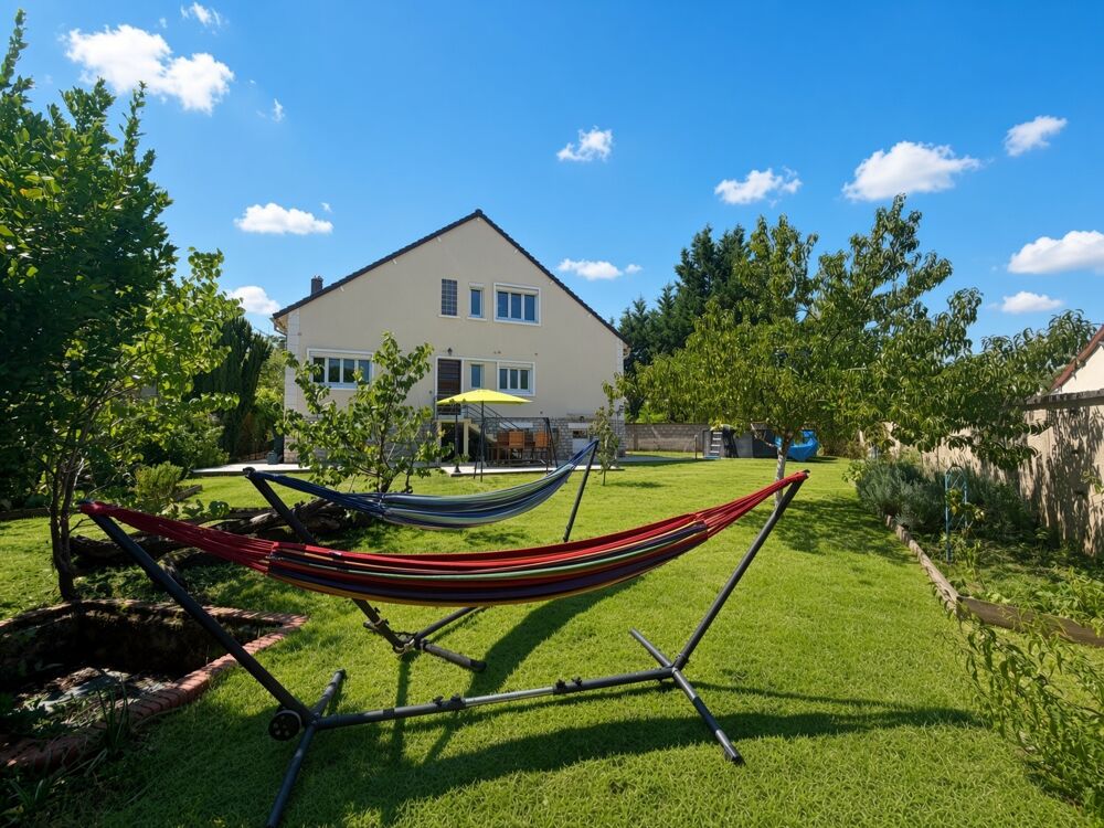 Vente Maison Maison 8 pièces Saint-pierre-lès-nemours
