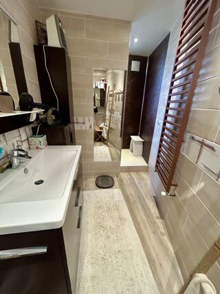  Maison à vendre 8 pièces 395 m²