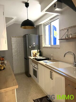  Maison � vendre 5 pi�ces  Servian