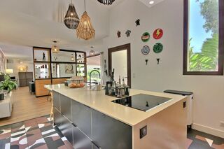  Maison � vendre 7 pi�ces  Mougins