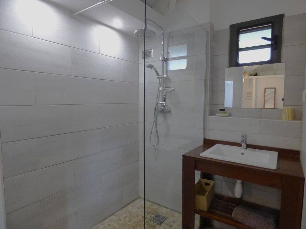 � vendre  Maison Saint-Fran�ois (97118)