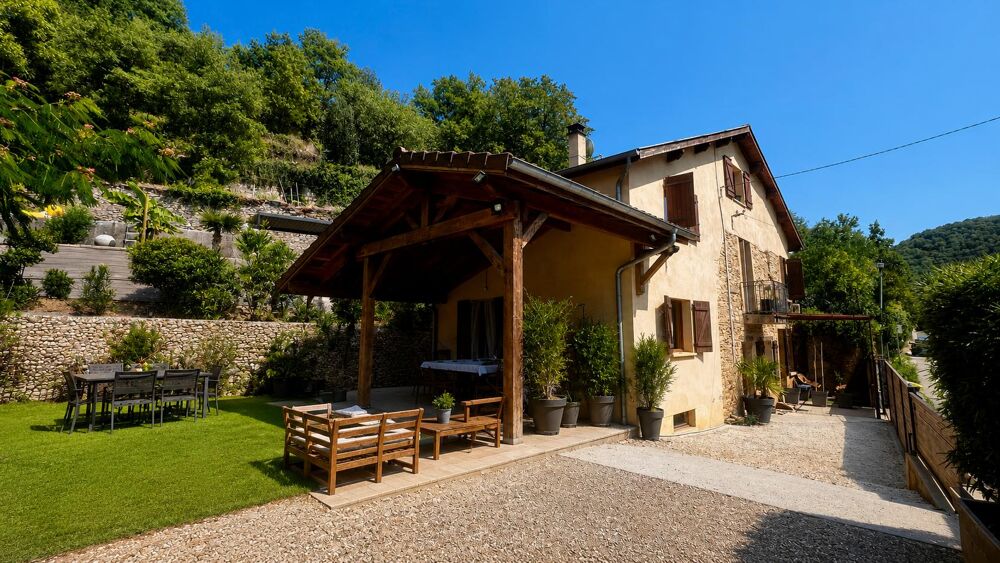 Vente Maison Maison en pierre 6 pièces Villemoirieu