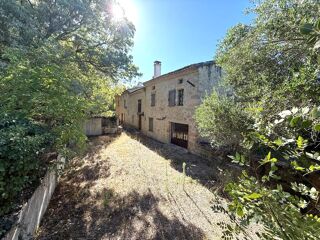Maison 258 m² · à Les Cassés · 258 m² · 360 000 €