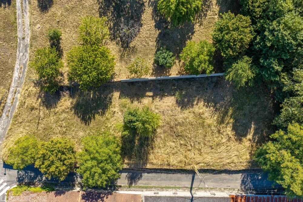 Vente Terrain Terrain constructible Douelle