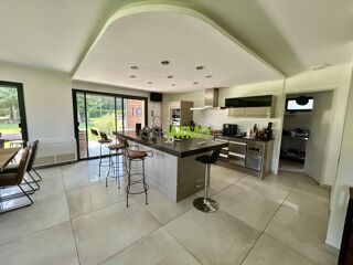  Maison � vendre 5 pi�ces 141 m�