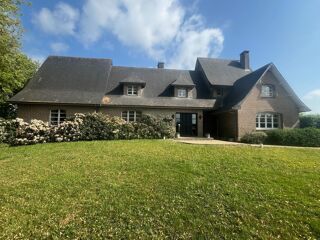  Maison � vendre 9 pi�ces 275 m�