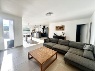  Maison  vendre 4 pices 