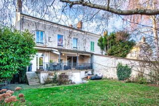  Maison � vendre 8 pi�ces 210 m�