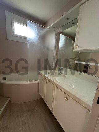  Appartement � vendre 4 pi�ces 