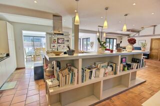  Maison à vendre 7 pièces 196 m²