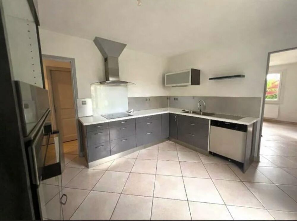 Maison traditionnelle 9 pièces