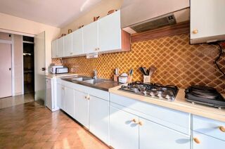  Maison � vendre 11 pi�ces 310 m�