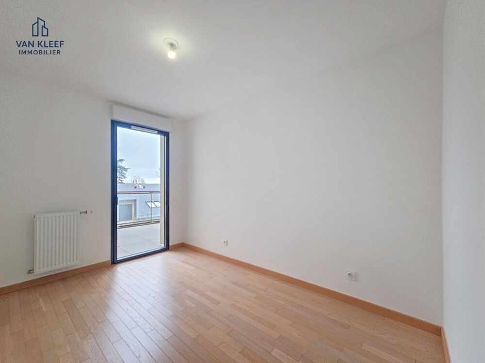 à vendre  Appartement Divonne-les-Bains (01220)