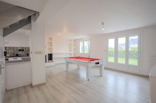  Maison à vendre 8 pièces 145 m²