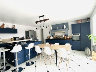  Maison � vendre 9 pi�ces 