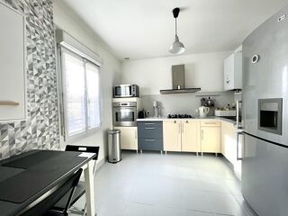  Maison à vendre 10 pièces 184 m²