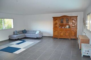  Maison  vendre 8 pices 178 m