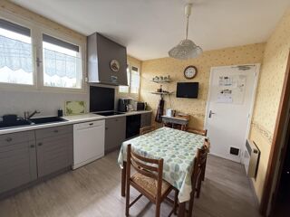  Maison  vendre 7 pices 